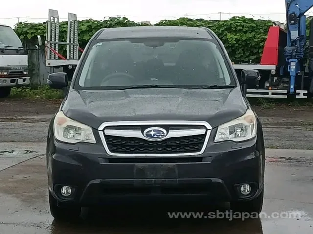 Subaru Forester 2013 photo 2