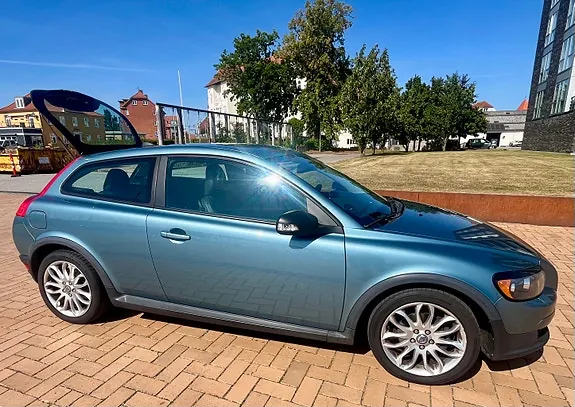 Volvo C30 2007 photo 2