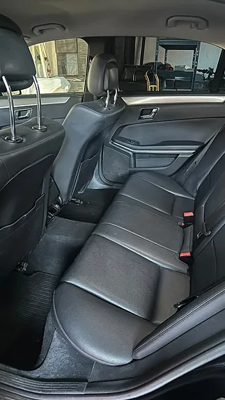 Mercedes-Benz E200 2012 photo 5