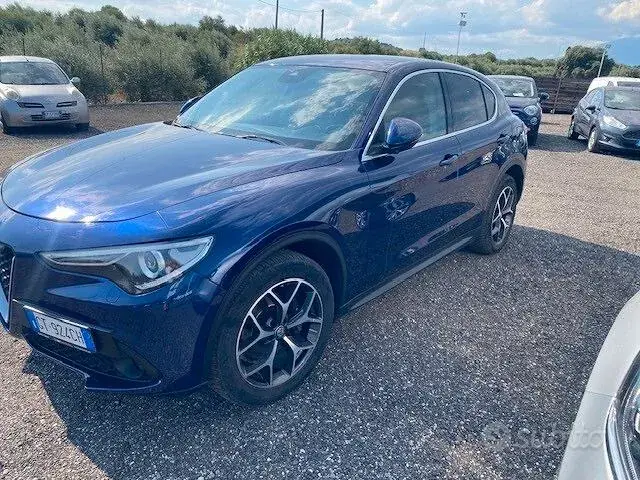 Alfa Romeo Stelvio 2018 photo 2