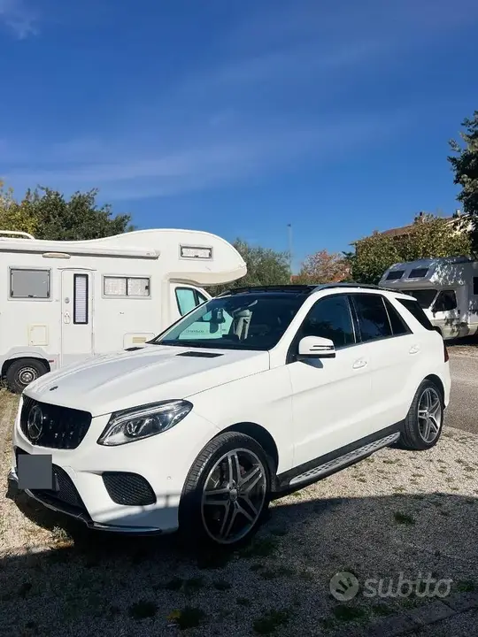 Mercedes-Benz Gle 2016 photo 2