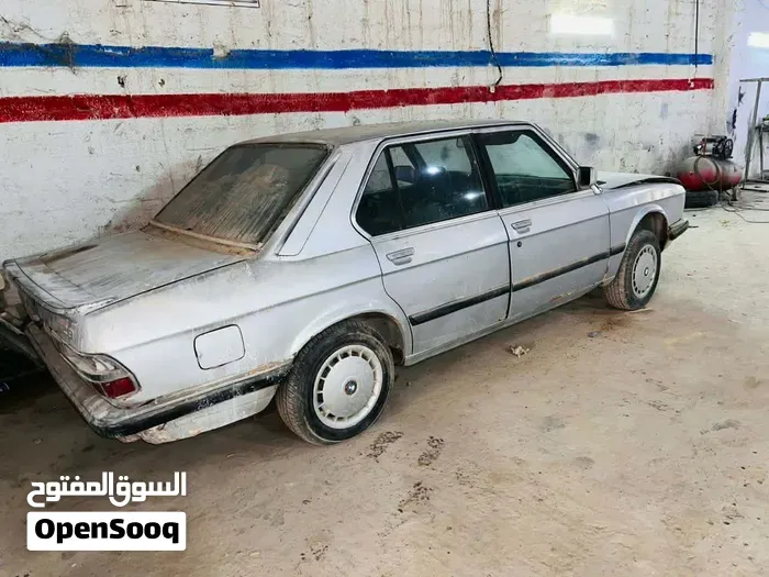 BMW 5 Series 1998 photo 3