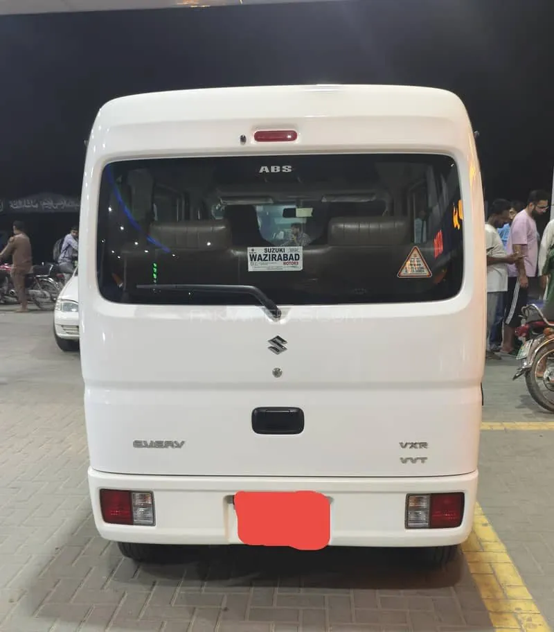 Suzuki Every 2025