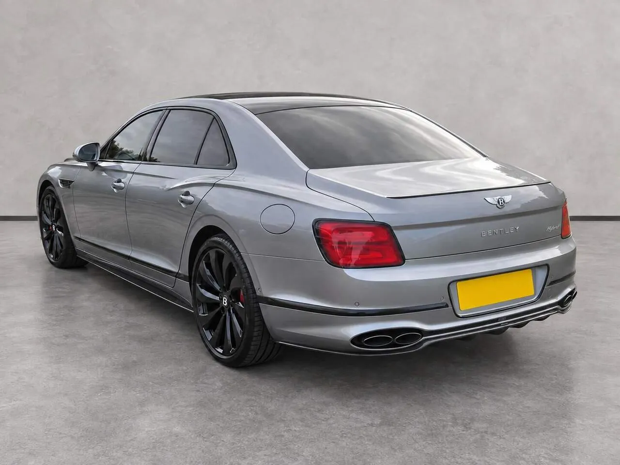 Bentley Flying Spur 2023 photo 3