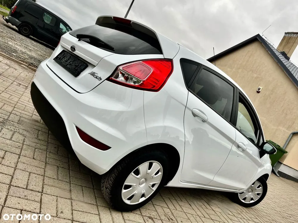 Ford Fiesta 2016 photo 4