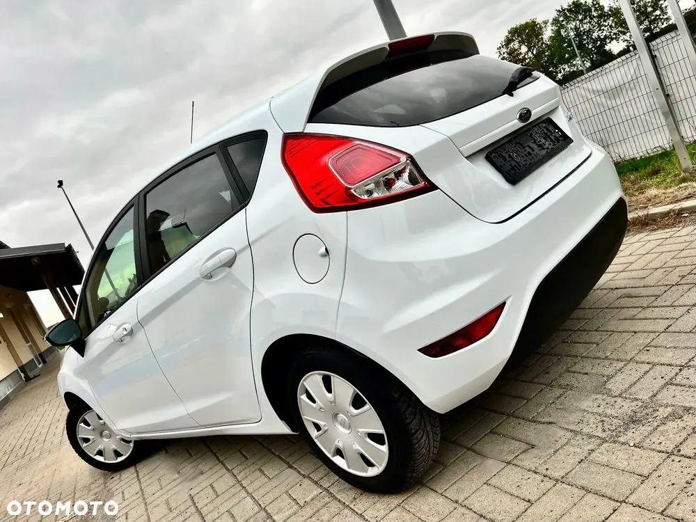 Ford Fiesta 2016 photo 5