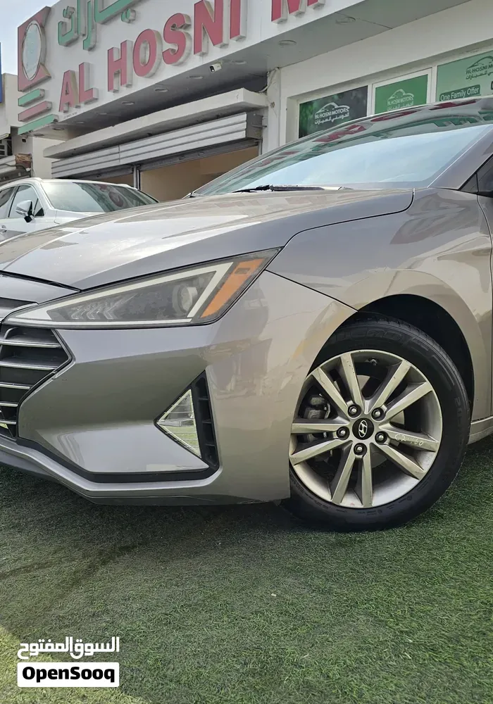Hyundai Elantra 2020 photo 2