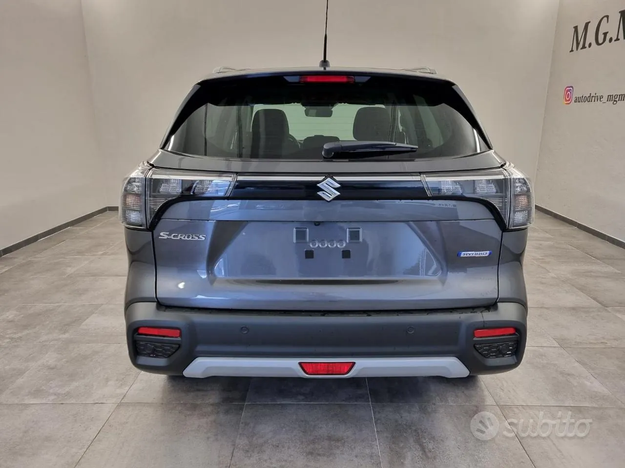 Suzuki S-Cross photo 3