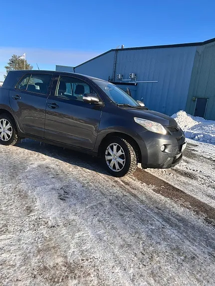 Toyota Urban Cruiser 2010 photo 3