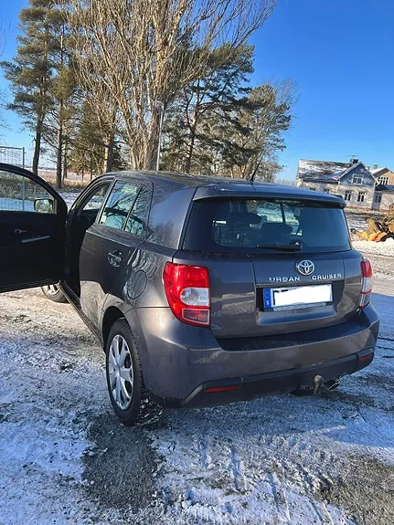 Toyota Urban Cruiser 2010 photo 5