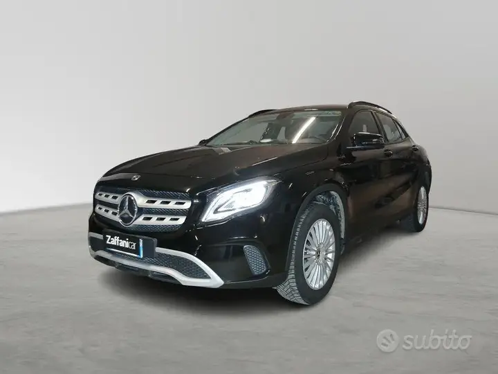 Mercedes-Benz Gla 2019 photo 2