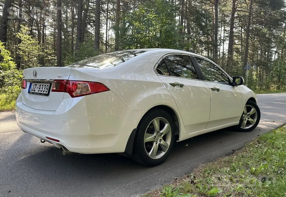 Honda Accord 2015 photo 4