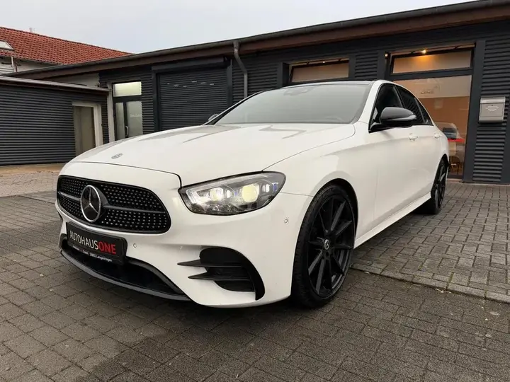 Mercedes-Benz E 220D