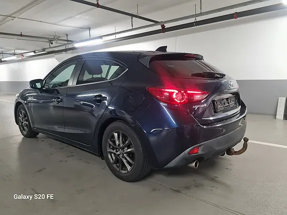 Mazda 3 2015 photo 2