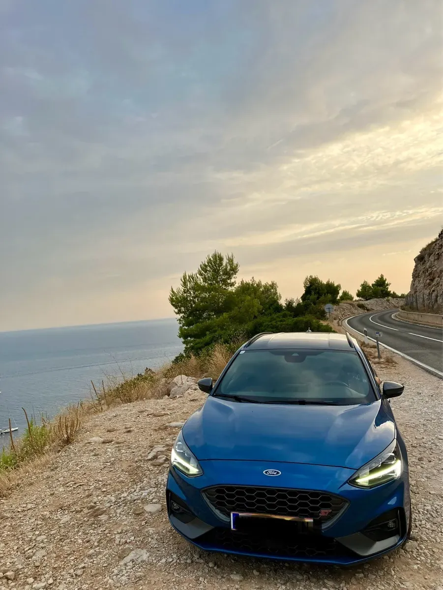 Ford Focus 2020 photo 2