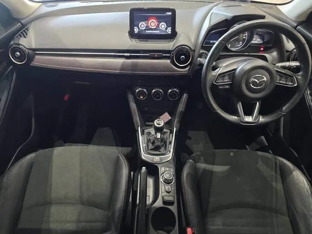 Mazda Demio 2017 photo 3