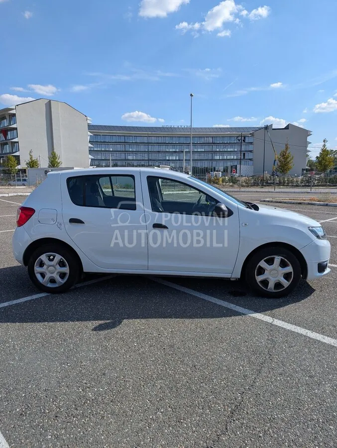 Dacia Sandero 2015 photo 5