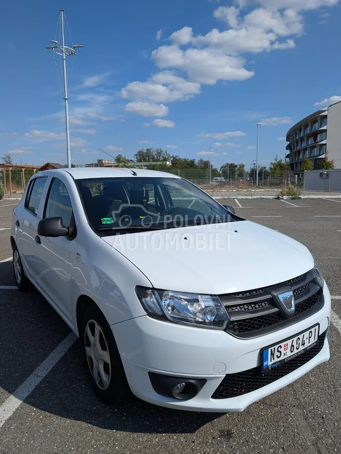 Dacia Sandero 2015 photo 3