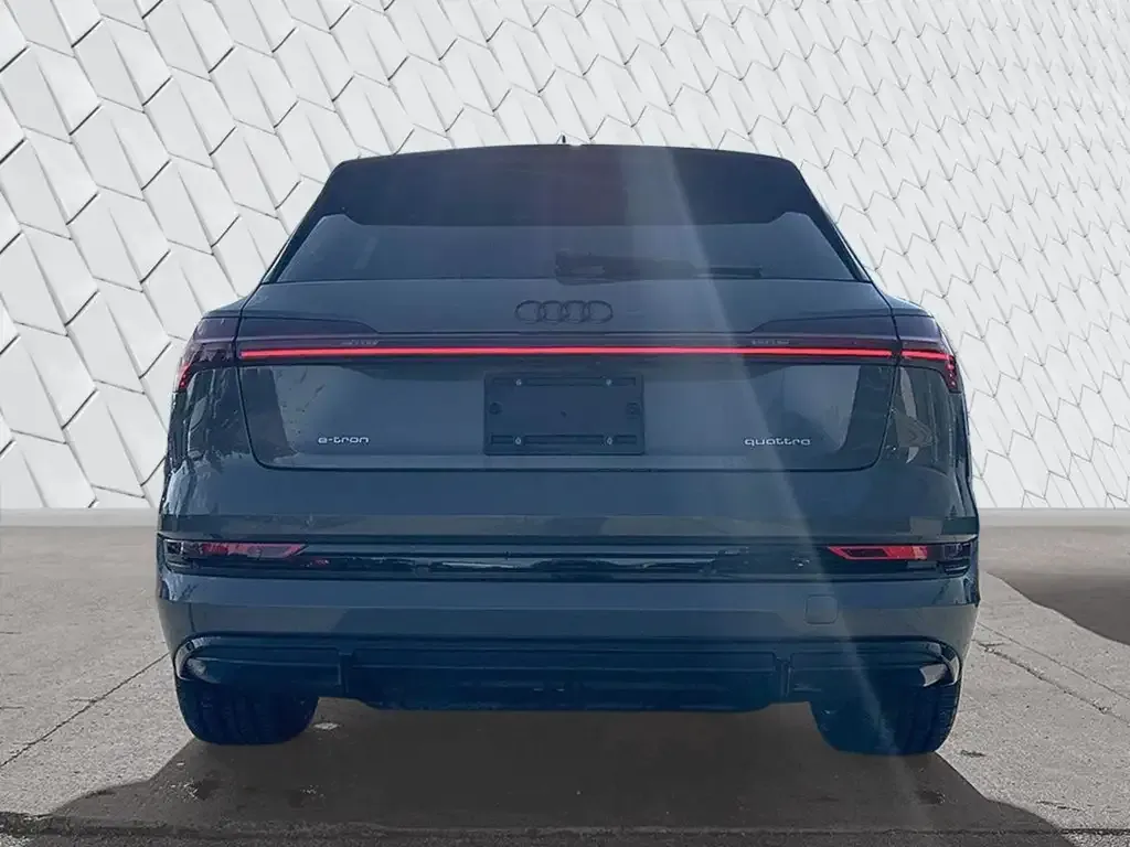 Audi E-Tron 2023 photo 5