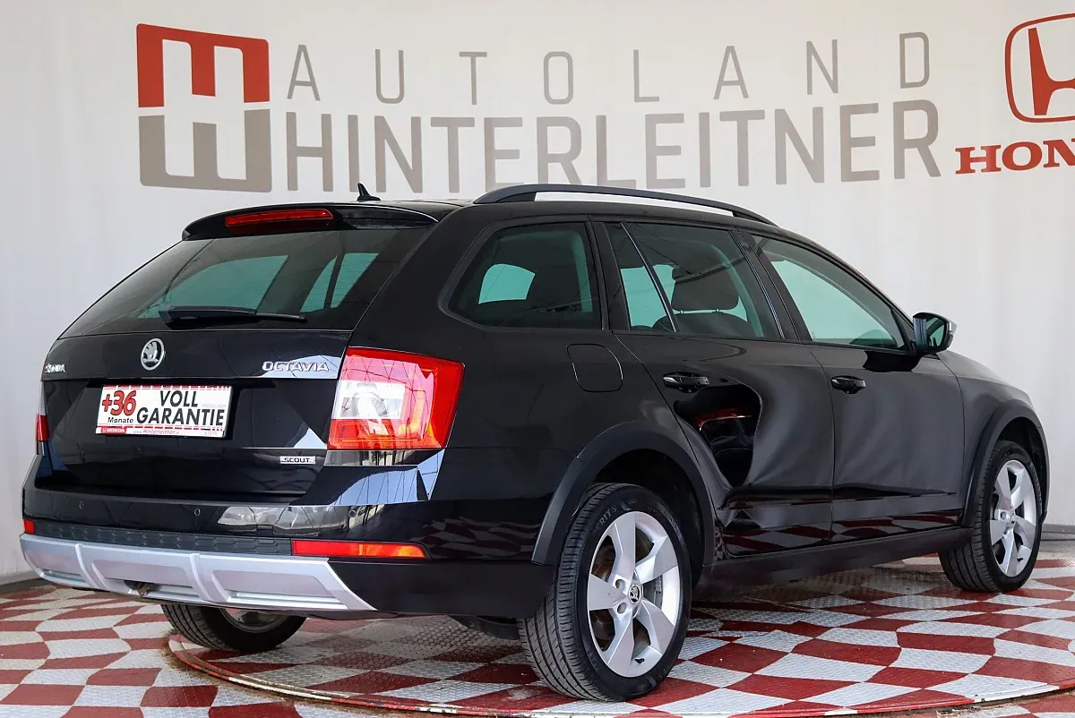 Skoda Octavia 2018 photo 2