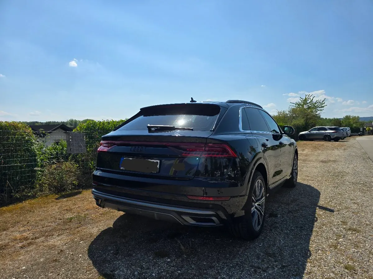 Audi Q8 2019 photo 2