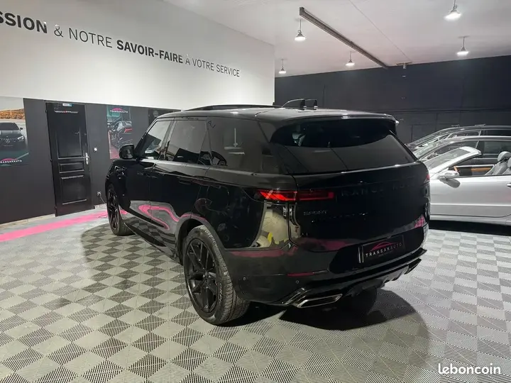 Land Rover Range Rover 2023 photo 3
