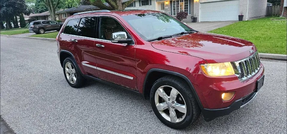 Jeep Grand Cherokee 2012 photo 2