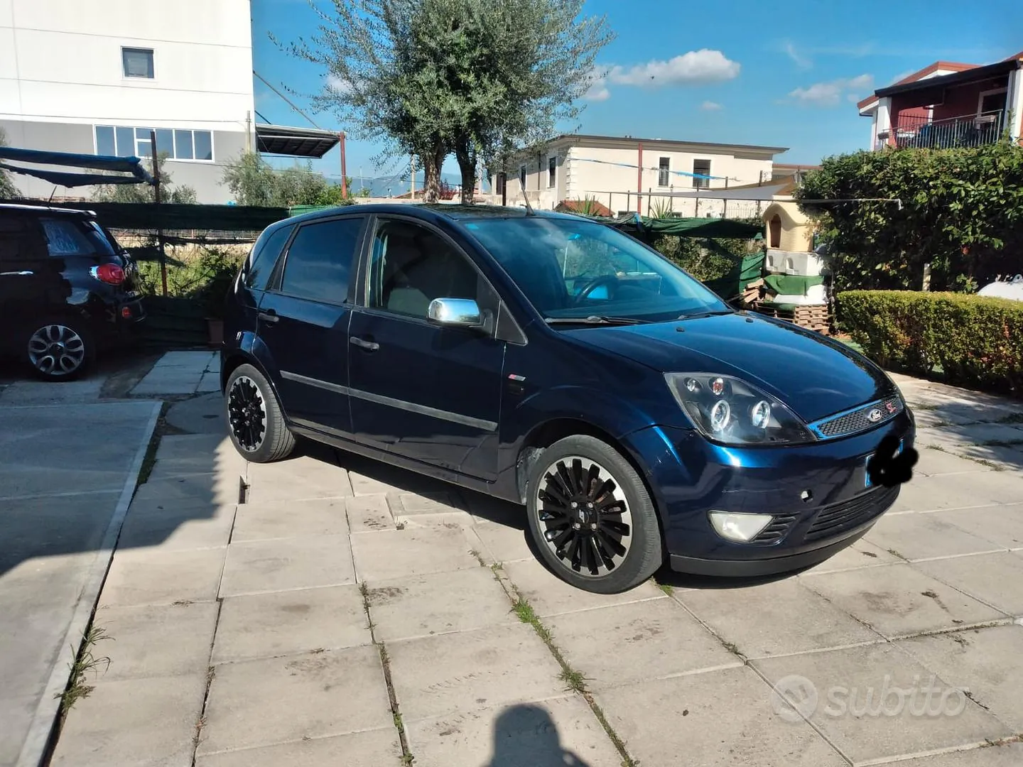 Ford Fiesta 2005 photo 2