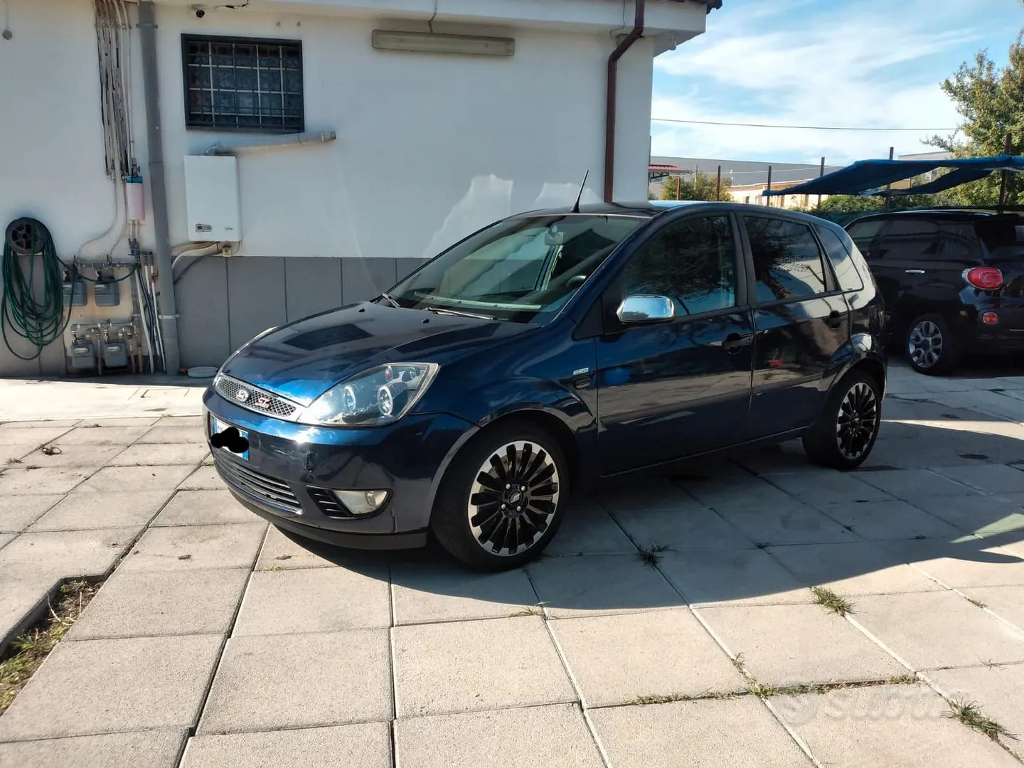 Ford Fiesta 2005 photo 3