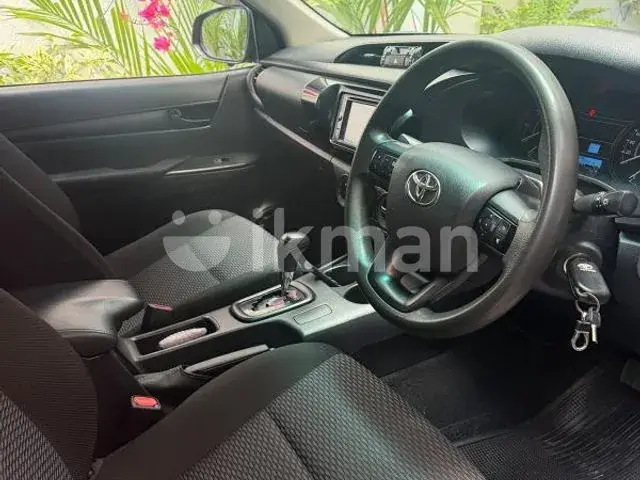 Toyota Hilux 2016 photo 3