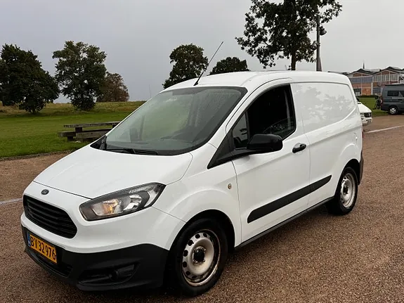 Ford Transit Courier 2018 photo 2