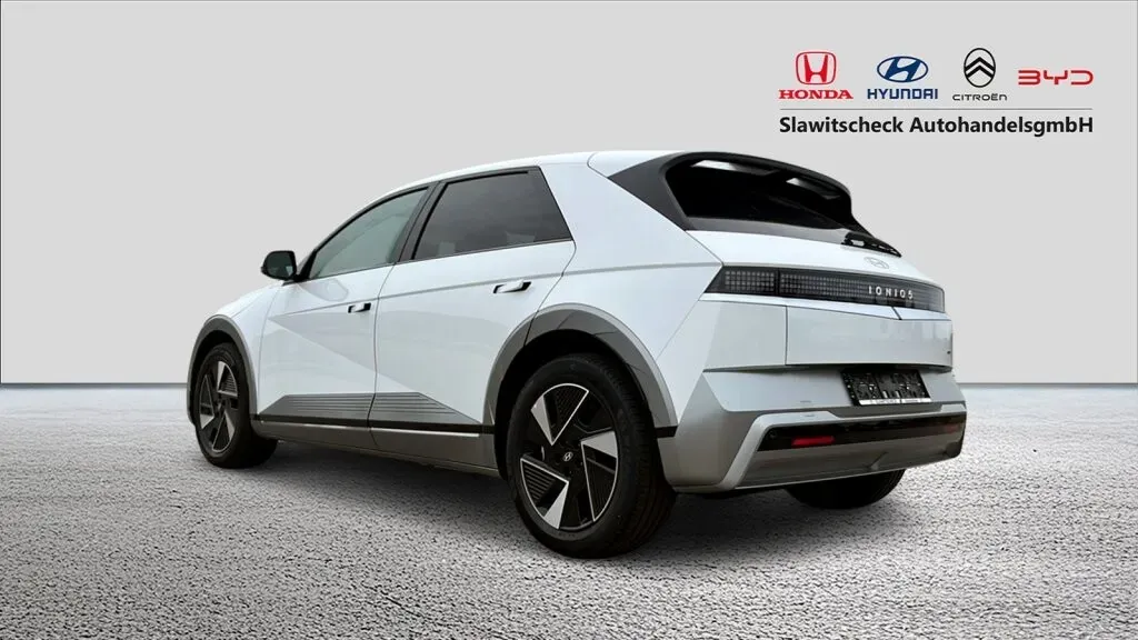 Hyundai Ioniq 5 photo 3