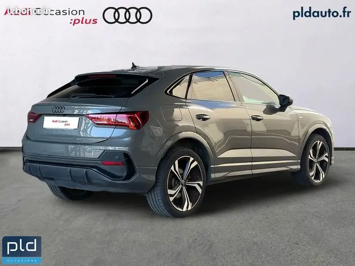 Audi Q3 2023 photo 5