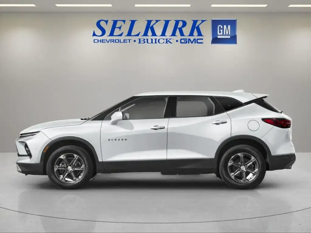 Chevrolet Blazer 2024 photo 3