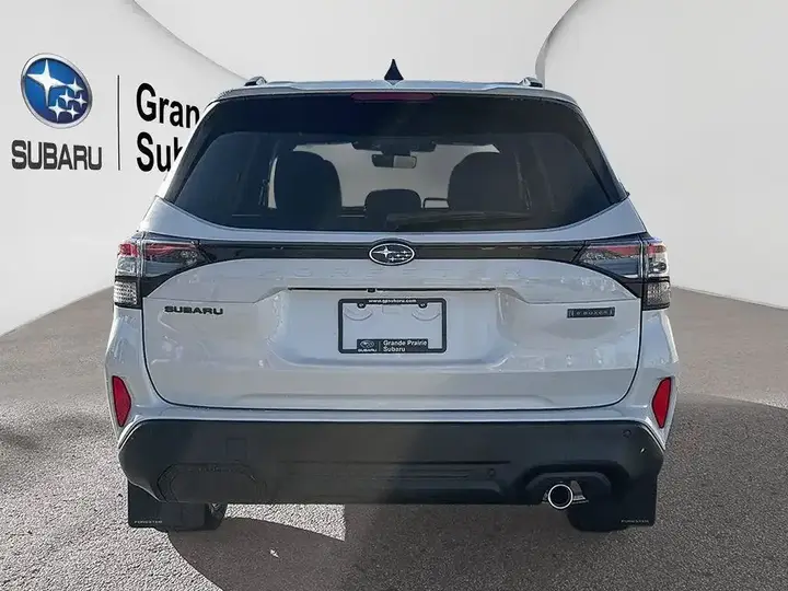 Subaru Forester 2026 photo 4