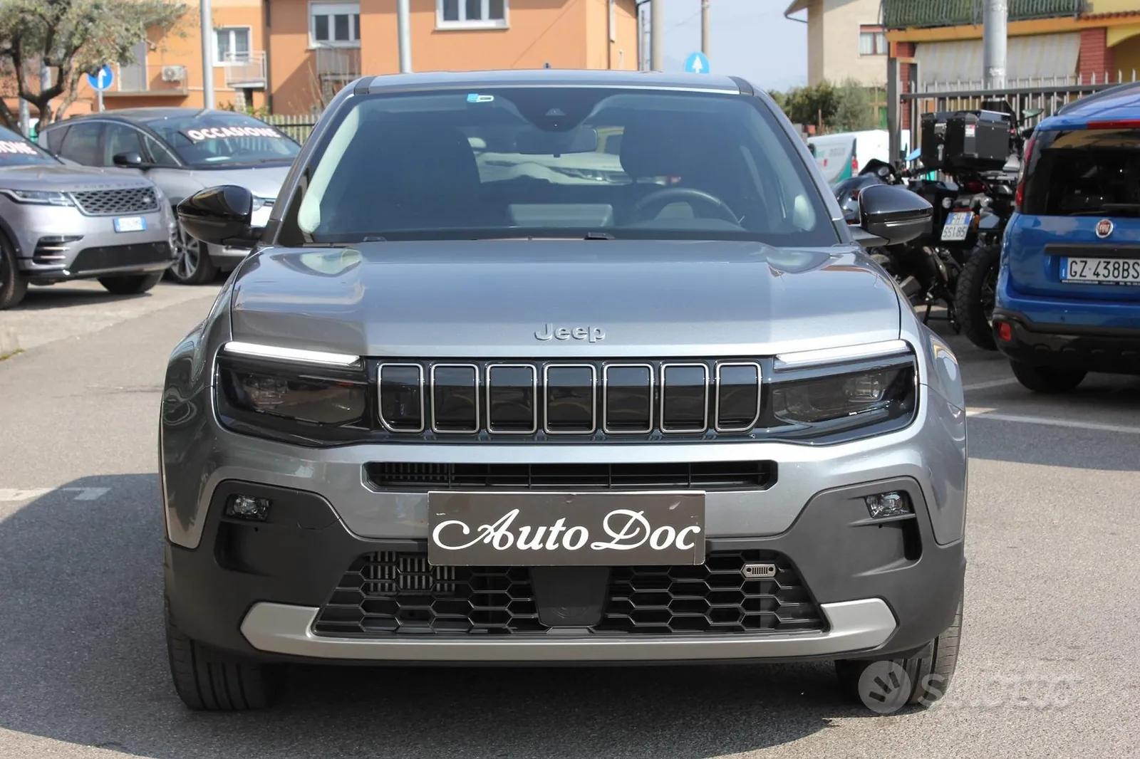 Jeep Avenger Summit 2026 photo 2