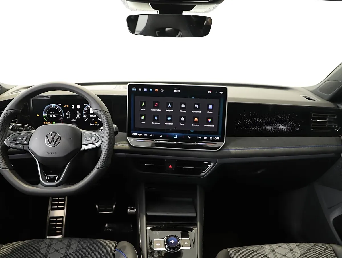 Volkswagen Tiguan 2026 photo 2