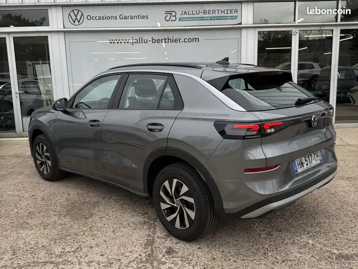Volkswagen T-Roc 2026 photo 3