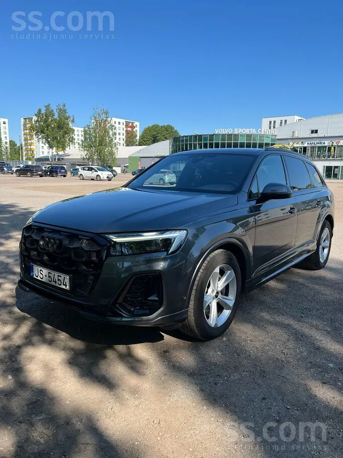 Audi Q7 2024 photo 2