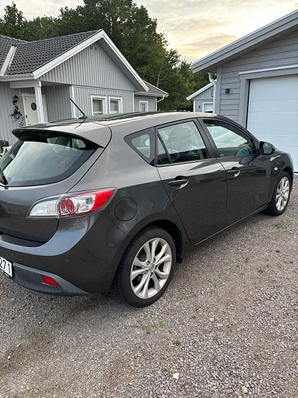Mazda 3 2009 photo 3