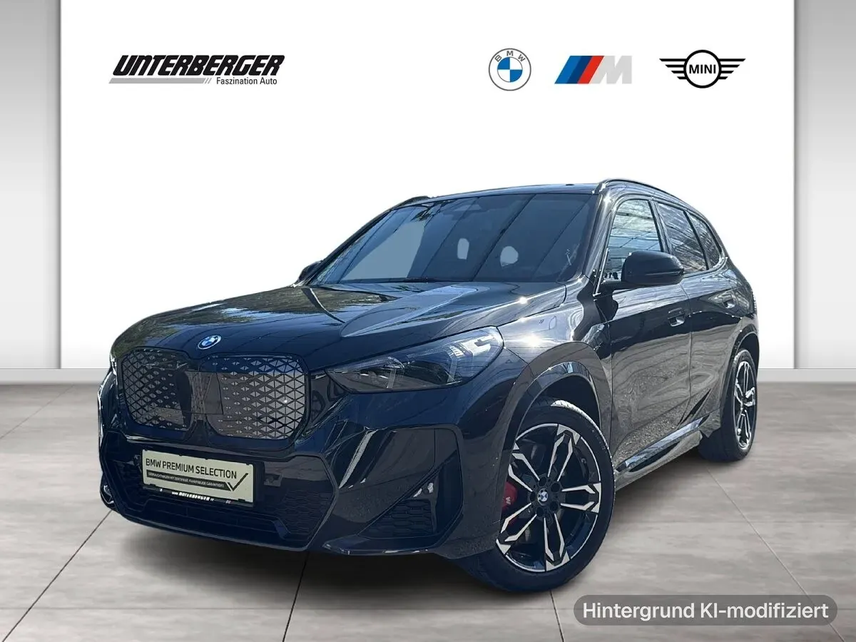 BMW Ix1