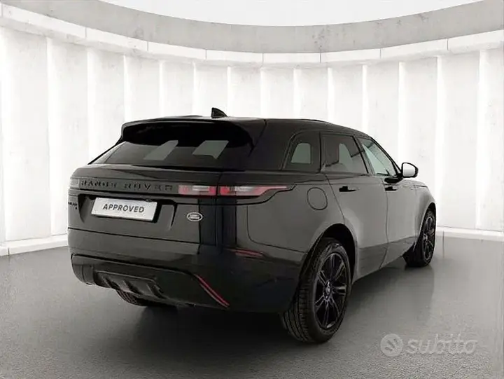 Land Rover Velar 2021 photo 2