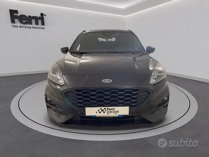 Ford Kuga 2022 photo 2