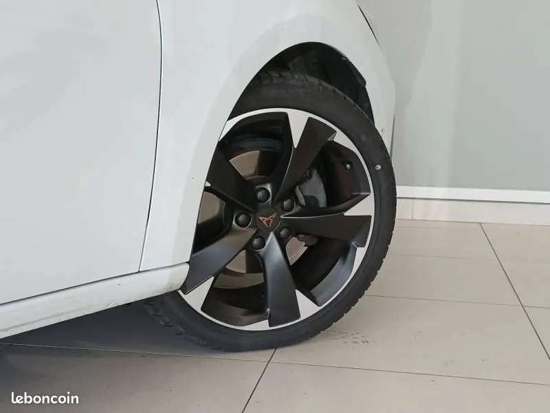 Cupra Leon 2024 photo 5