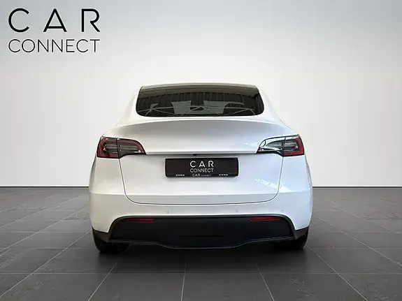 Tesla Model Y 2022 photo 4