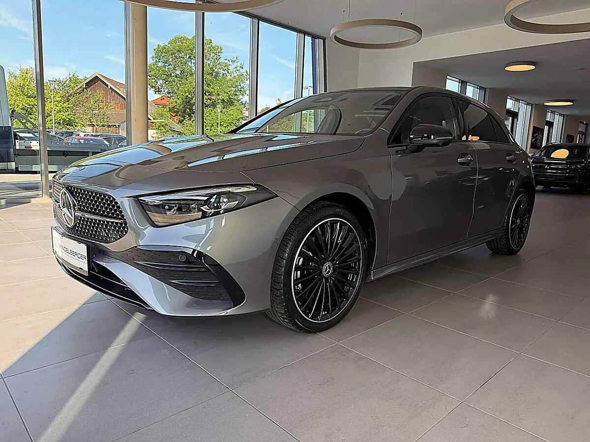 Mercedes-Benz A-Class 2025 photo 3
