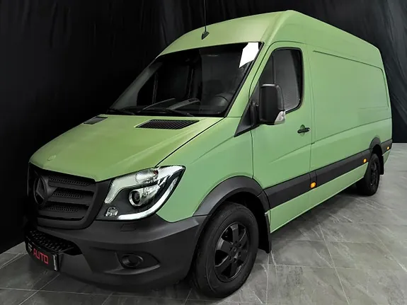 Mercedes-Benz Sprinter 319 2014 photo 3