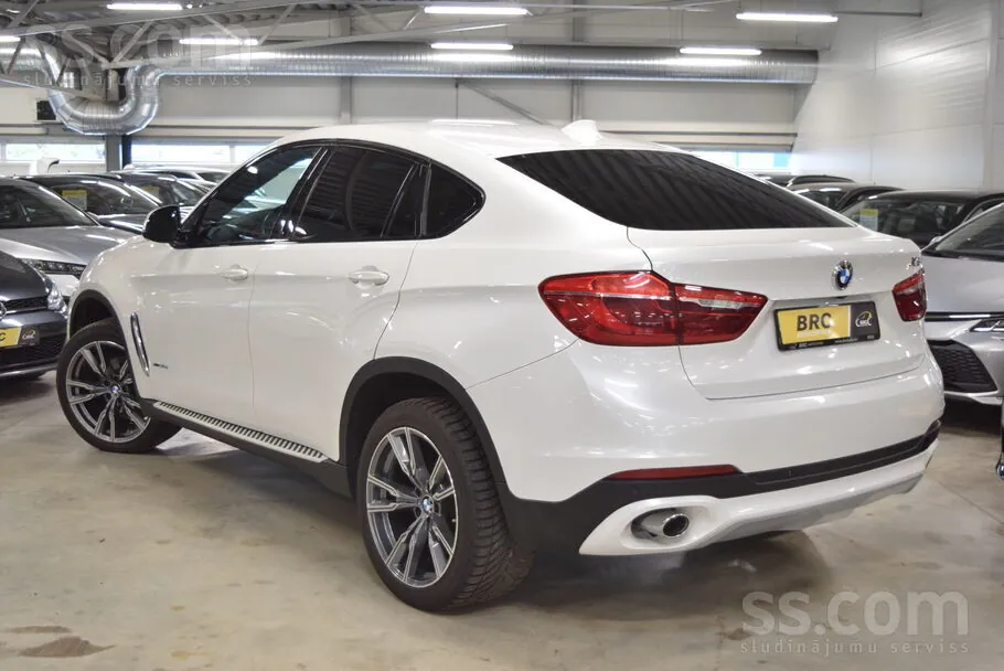 BMW X6 2016 photo 2
