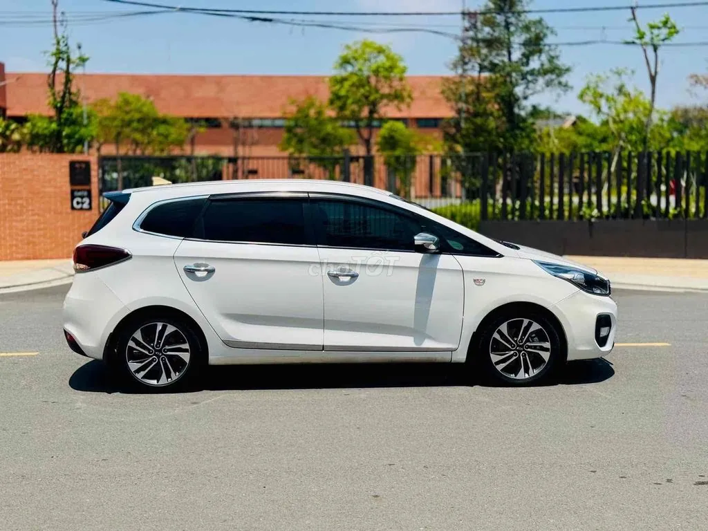 Kia Rondo 2021 photo 5