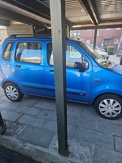 Suzuki Wagon R 2005 photo 2